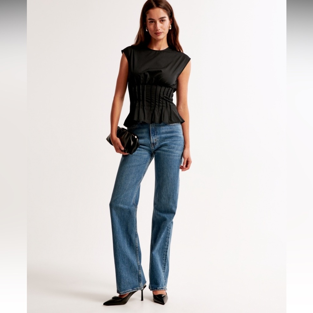 2 Pairs - A&F 90s Relaxed Jean Bundle